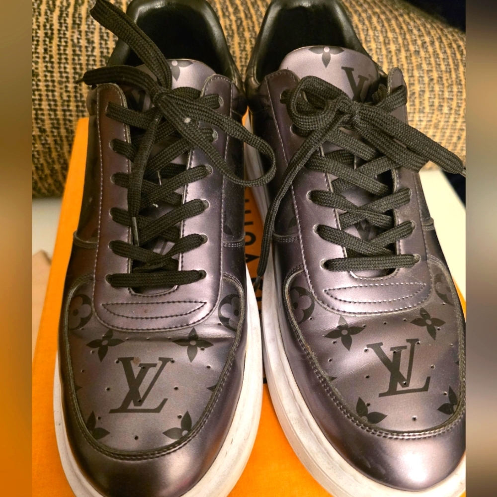 Louis Vuitton Beverly Hills Sneakers Men's Size 9.5 - Picture 6 of 12